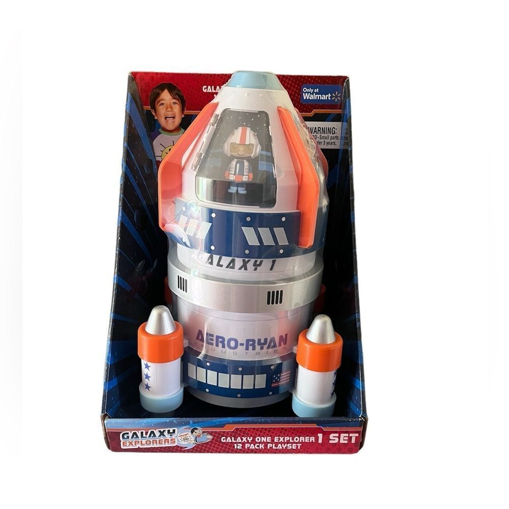 New Ryan's World Galaxy Explorer Rocket 12 Micro Figures Astronauts Playset Toy